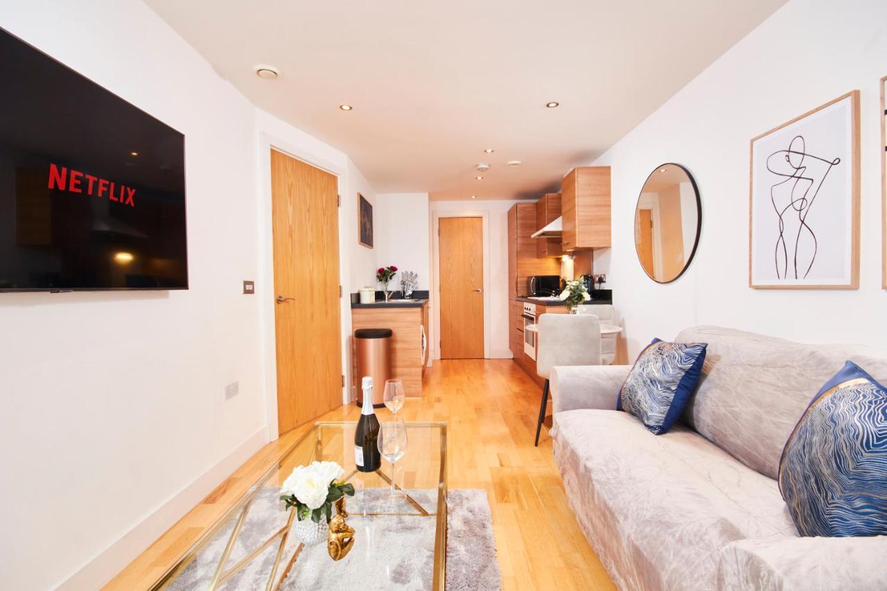 Apartamento Deluxe City Centre Apt Balcony View& Free Parking! Leeds  Exterior foto